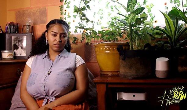 Busty Gaia masturbating for the fans