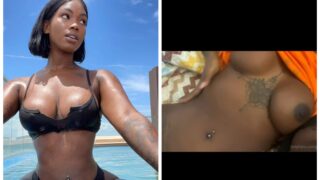 Ebony Gailen La Moyeta masturbating for onlyfans