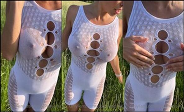 Estephania_ha Outdoor nude leaked video