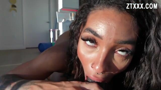 Full filtered sextape of the big ass Medusa fucking in a PH