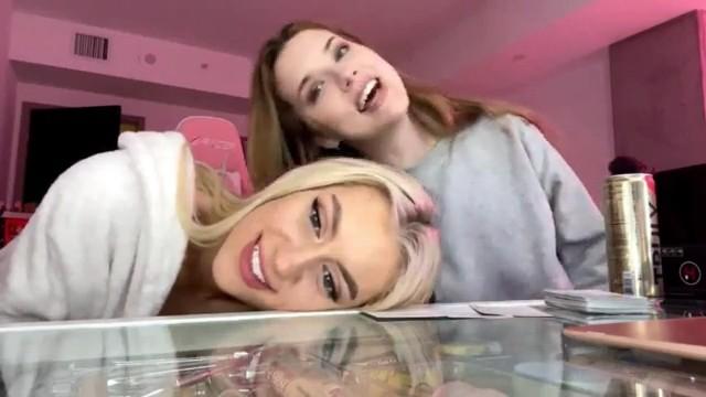 Lauren Summer and her friends in a nude livestream