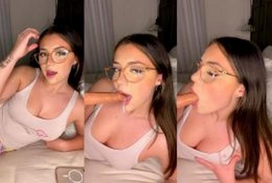 Lilith Cavaliere Dildo Blowjob leaked video