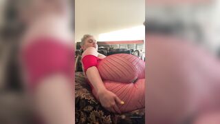 PAWG red lingerie masturbating for you