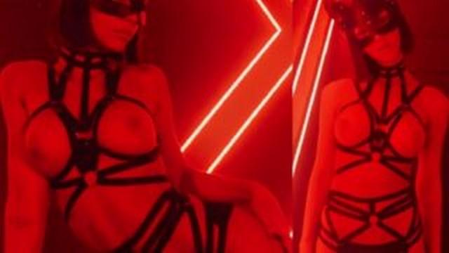 Rachel Cook Catwoman Cosplay Leaked video