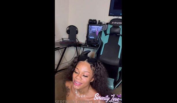 Renity Love fucking in the chair gamer leaked porn