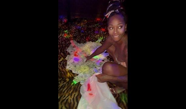 Stripper Summerntae fucking after her show