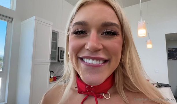 Elle Brooke In Red Lingerie Fucking Dredd