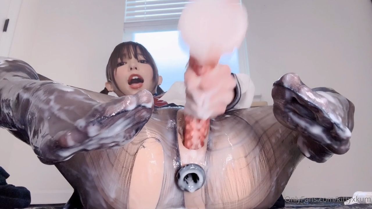 Kitty Kum School Girl Lube Tentacle Porn