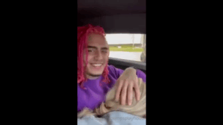 Lil pump get blowjob while waiting for traffic