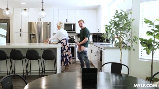 MYLF- Charli Phoenix gives oral sex to her stepson’s