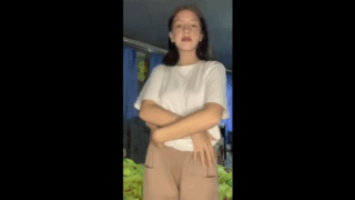 Sexy Teen maria undress for daddy