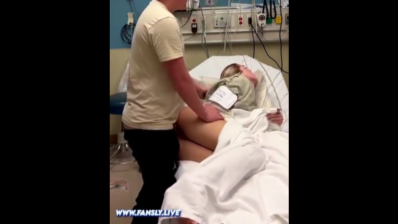 Silent public pussy fuck in the hospital