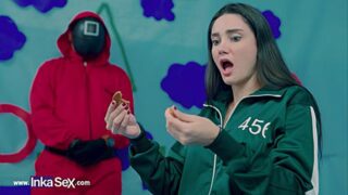 Victoria Carmargo Breaks the cookie in the Squid Game and is Fucked