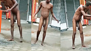 Videos de Dominicano que vive en las calles desnudo con tremendo guebo en xpaja