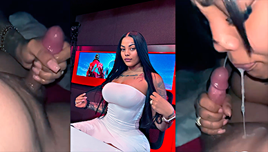 Videos de La puta de Mami Kim mamando y sacando leche duro en xpaja